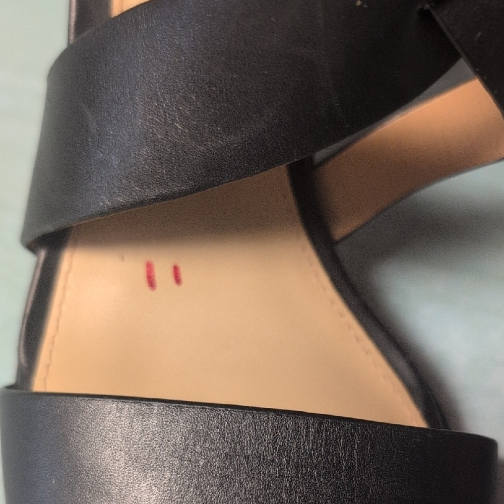 ANTONIO MELANI Black Strappy Heels - Picture 6 of 7